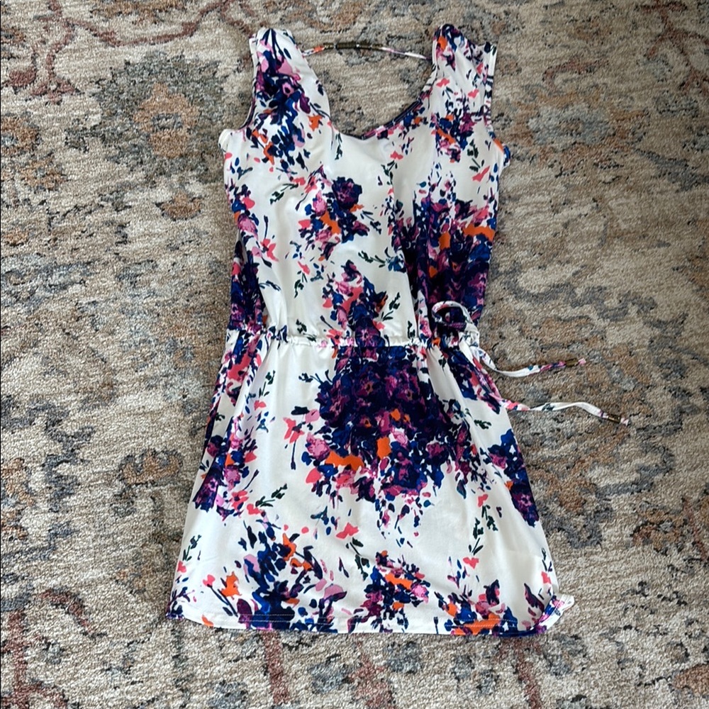 Chic Floral Midi Dress in Purple and Pink